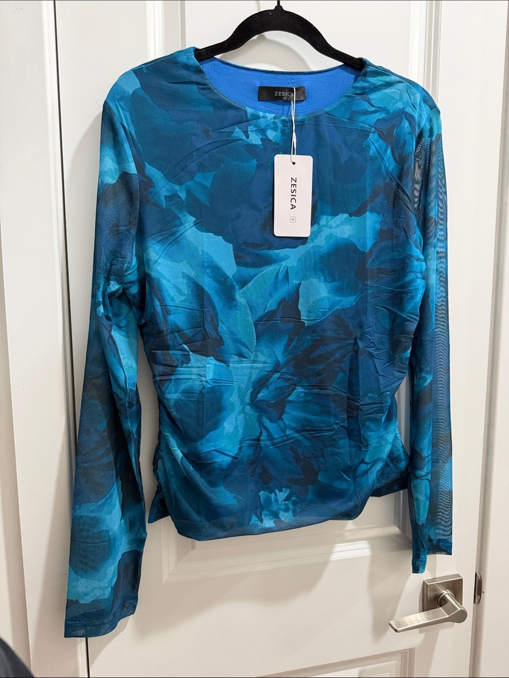 Zesica Blue Floral-Print Long Sleeve Tee